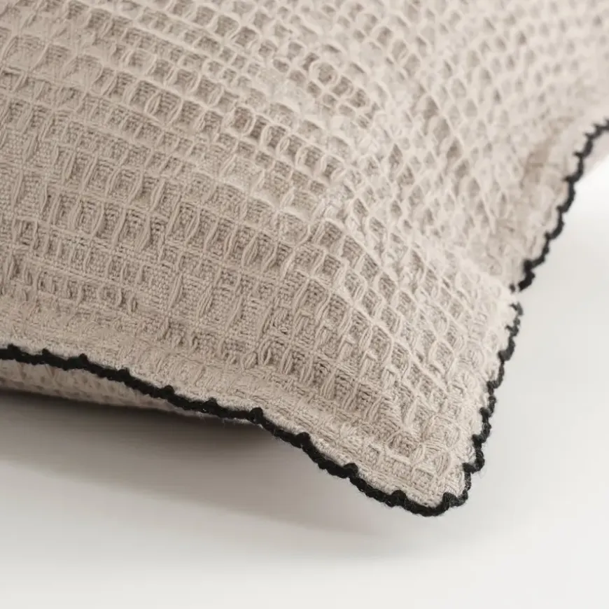 Sierkussen ruit crème - l55xb35xh10cm