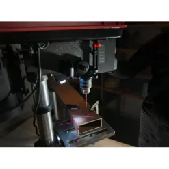 Boormachines > SKIL kolomboormachine / tafelboormachine 1360AA inclusief bankschroef