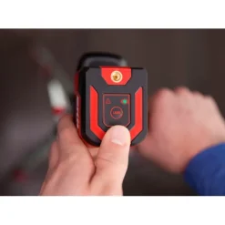 Kruislijnlasers|Waterpassen > SKIL kruislijnlaser 15m 1910AA Li-ion accu – incl. USB lader en klem