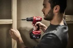 Accuboormachines|Boormachines > SKIL 20V accuboormachine 3011CA brushless 55Nm (zonder accu)