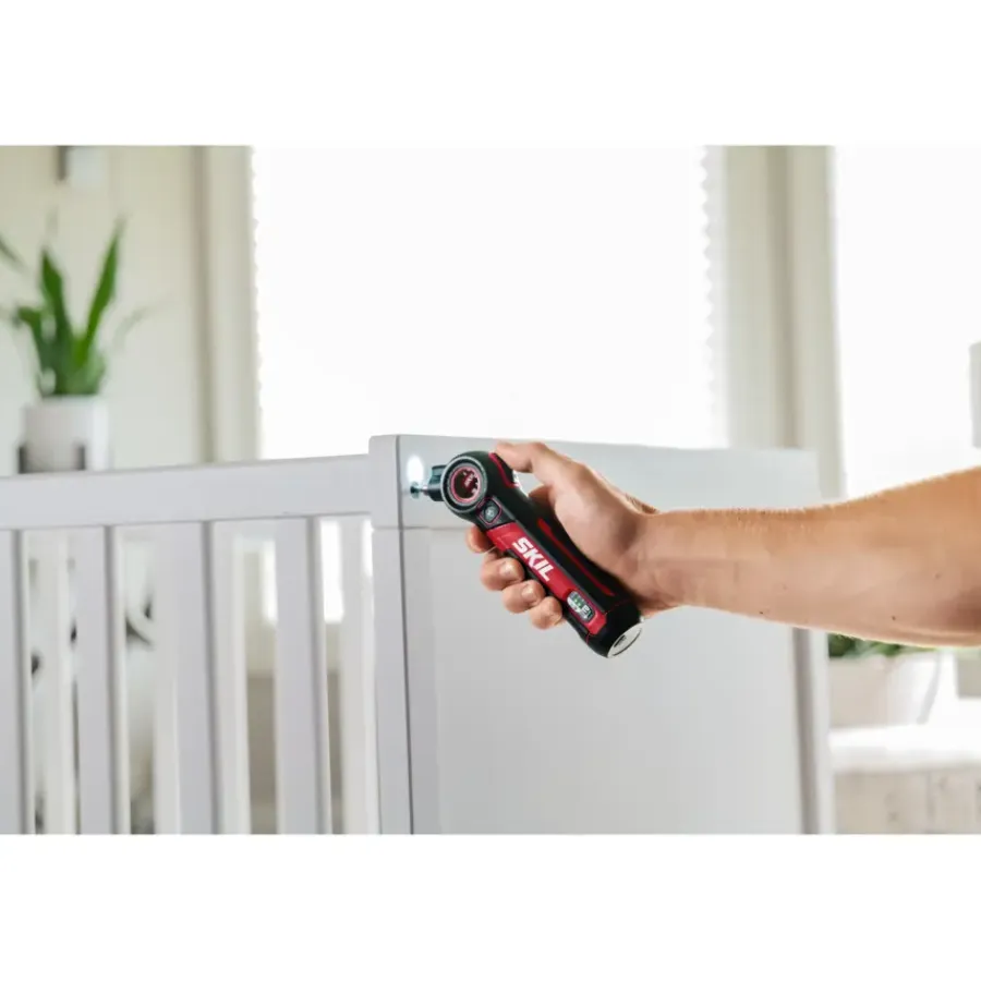 Boormachines|Schroevendraaiers > SKIL 4V accuschroevendraaier met kantelbare kop 2714GA (Incl. USB-C Lader, koffer en 28 accessoires)