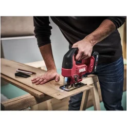 Accu Decoupeerzaag|Zaagmachines & -tafels > SKIL 20V decoupeerzaag 3421CA brushless (zonder accu)