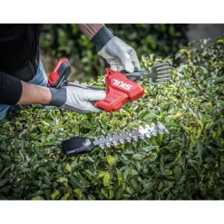 Grasscharen En Buxusscharen|Heggenscharen > SKIL 20V gras- en struikschaar brushless 0631CA (zonder accu)