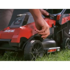 Grasmaaiers > SKIL 20V grasmaaier 0130BA brushless 34cm + 2 accu's 2,0Ah + snellader