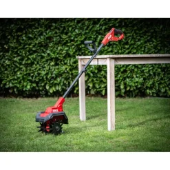 Verticuteermachines > SKIL 20V grondfrees brushless 0690CA (zonder accu)