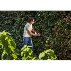 Heggenscharen > SKIL 20V heggenschaar 0440CA 55cm brushless (zonder accu)