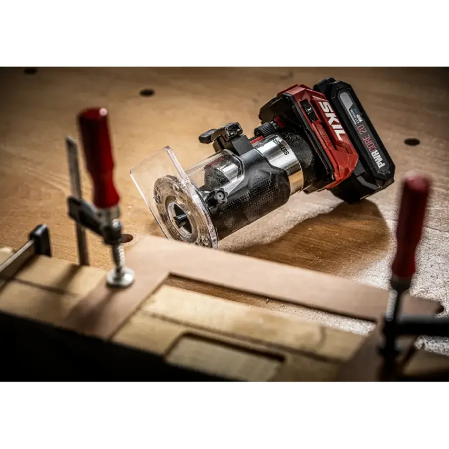Overig Accu Gereedschap|Frees, Slijp & Schaafmachines > SKIL 20V kantenfrees / handfrees 3170CA brushless (zonder accu)