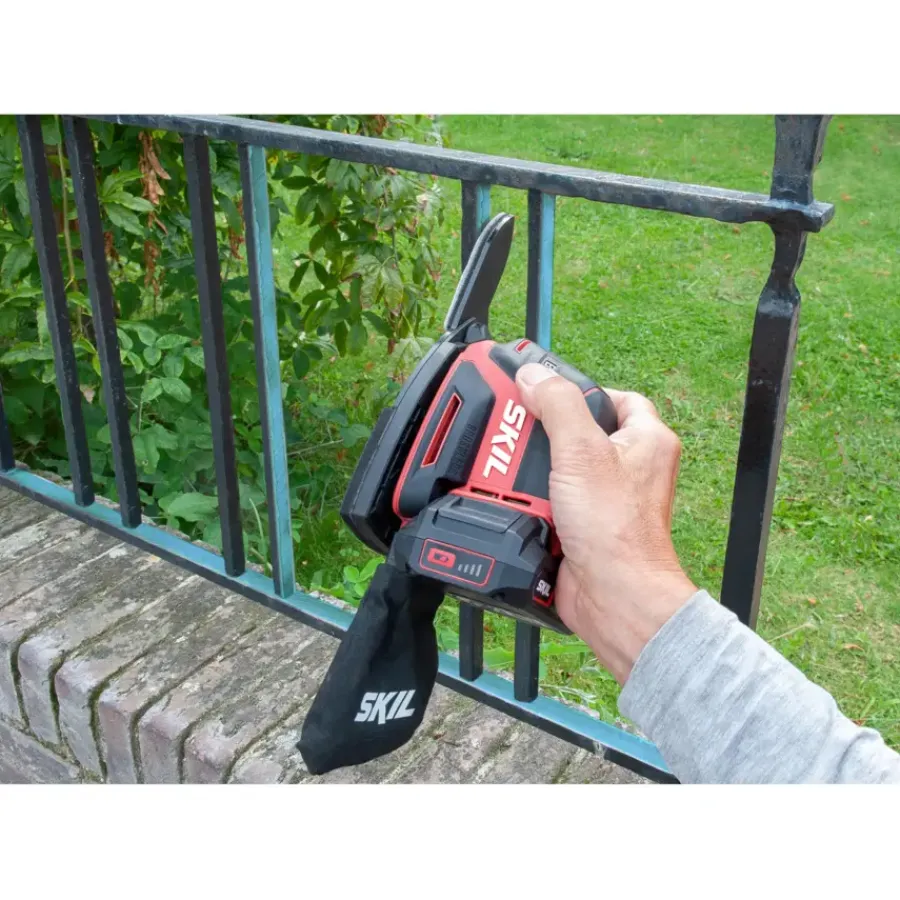Accu Schuurmachine|Schuurmachines > SKIL 20V multischuurmachine 3720CB compact brushless incl. 24 schuurbladen en 3 schuurhulpstukken (zonder accu)