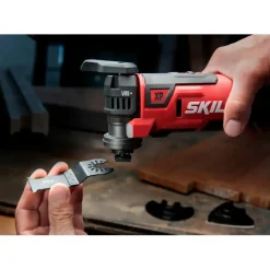 Multitools > SKIL 20V multitool 3650GA brushless incl. 2,0Ah USB accu + snellader en accessoires