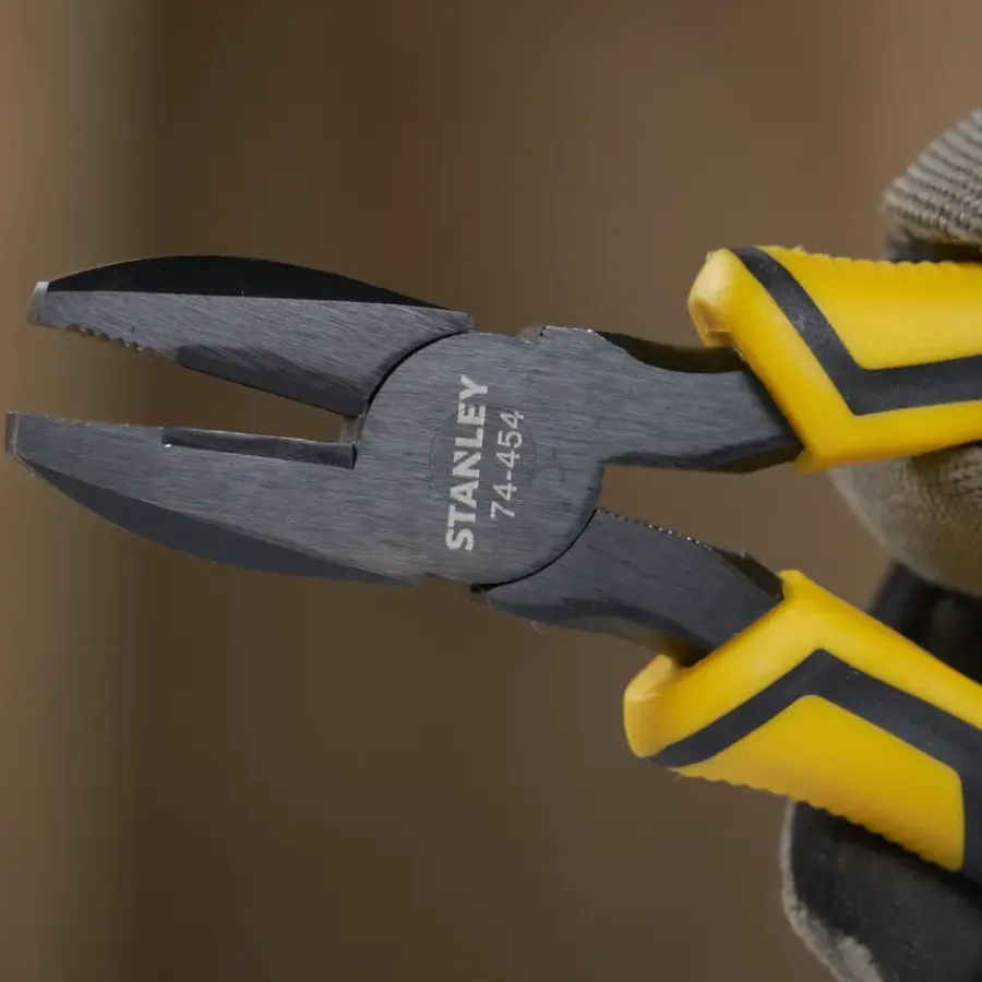 Tangen > STANLEY combinatietang Dynagrip 150 mm