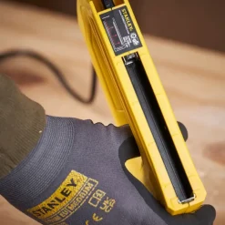 Tackers > STANLEY elektrische tacker TRE550