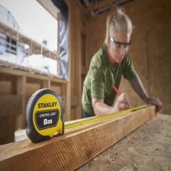 Rolbandmaten > STANLEY rolbandmaat Control-Lock 8 meter