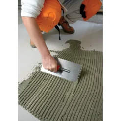Toebehoren & Benodigdheden|Stuc Benodigdheden > Suki plakspaan rvs hout handvat tand 6mm