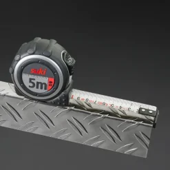 Rolbandmaten > Suki rolbandmaat 5 meter met magneet