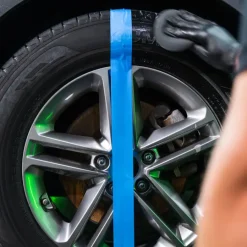 Auto Reinigings- & Poetsmiddelen > Turtle Wax hs tyre shine 680ml