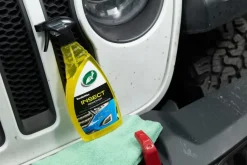 Auto Reinigings- & Poetsmiddelen > Turtle Wax Insect Remover 53647 500ml
