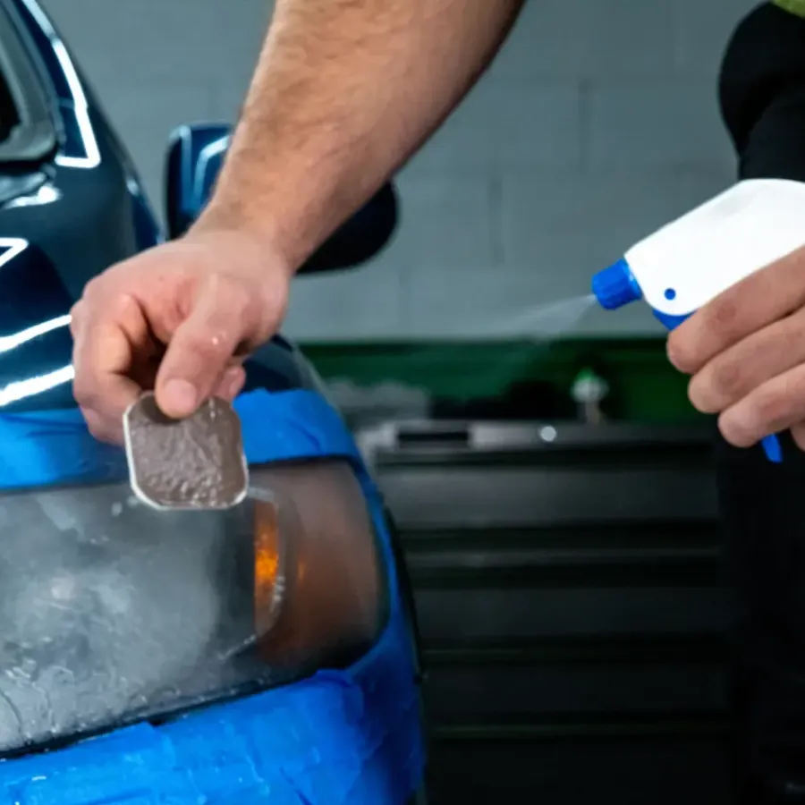 Auto Reinigings- & Poetsmiddelen > Turtle Wax Speed Headlight Kit
