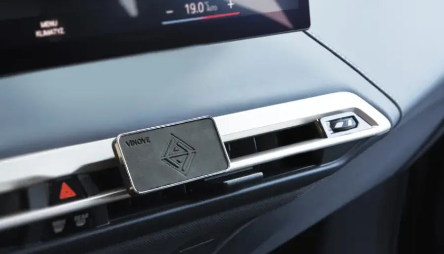 Interieuraccessoires > Vinove luchtverfrisser leather eclipse silverstone