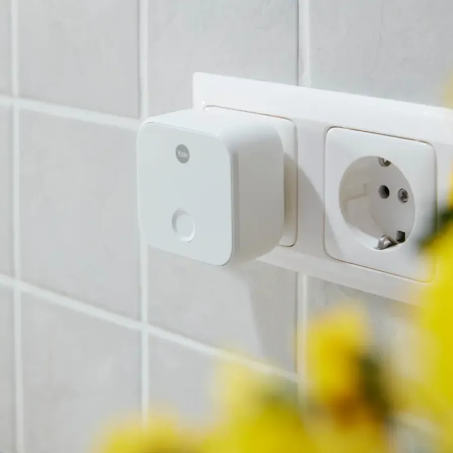 Elektronische Beveiliging|Buitendeur Sloten > Yale Linus WiFi bridge